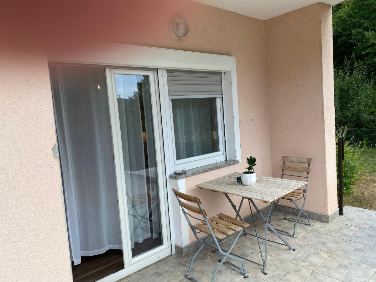 Apartments Nika Слунь Екстер'єр фото