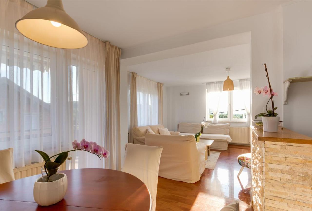 Apartments Nika Слунь Екстер'єр фото