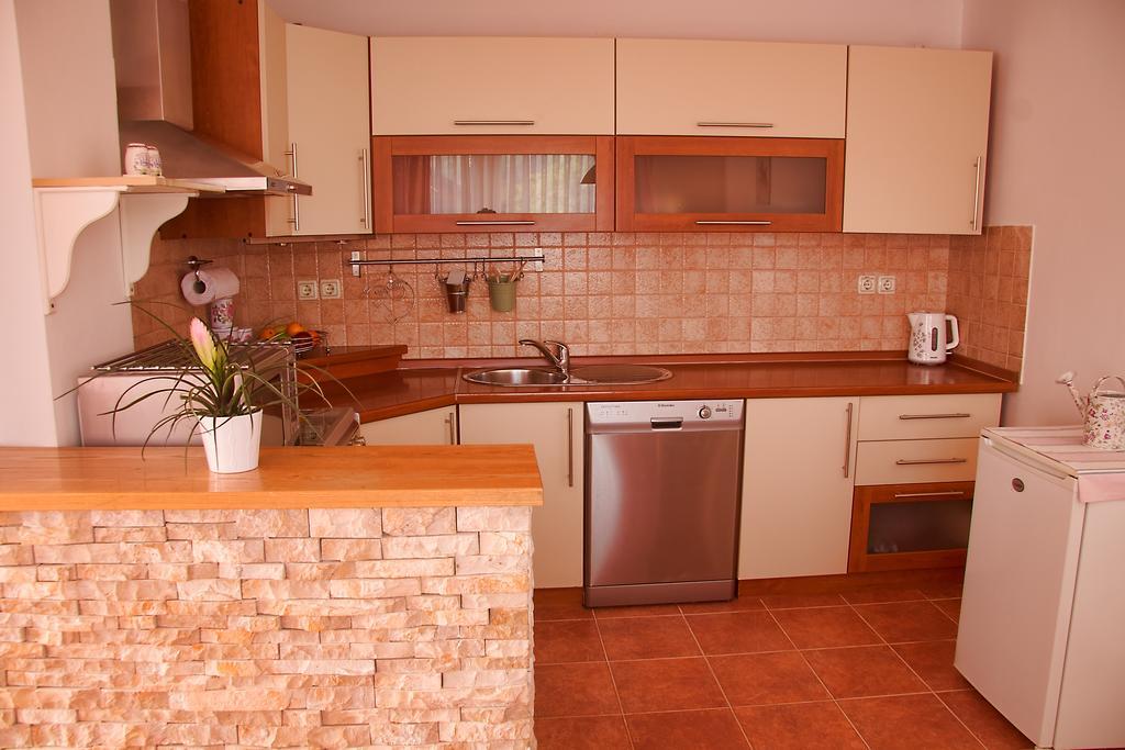 Apartments Nika Слунь Екстер'єр фото